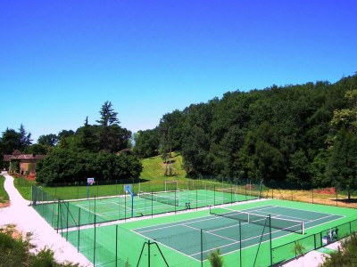 Holiday park Spacious Dordogne Cottage - Outdoor photo 34
