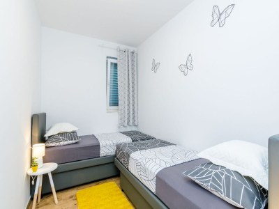 Apartment Apartment Moon River - Two-Bedroom Apartment with Terrace - Features photo 23