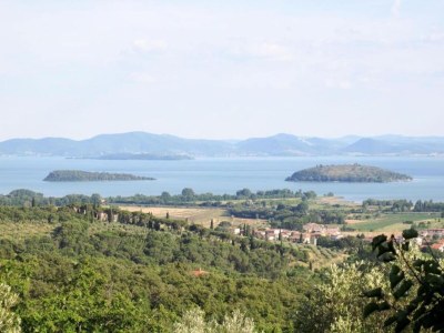 Holiday house Lago di Chiusi Villa with Pool - Environment photo 36