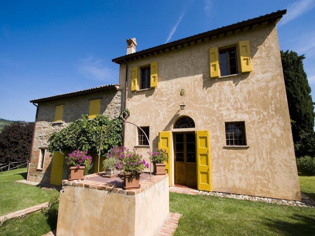 Holiday house Geräumiges Ferienhaus in Brisighella - Outdoor photo 2
