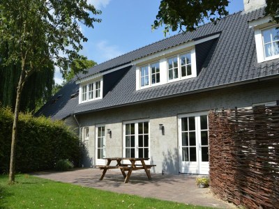 Holiday house Holiday Home in Haaren near De Efteling - Outdoor photo 3