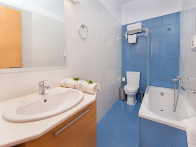 Holiday park Holiday home in Kiotari with a swimming pool - Features photo 13