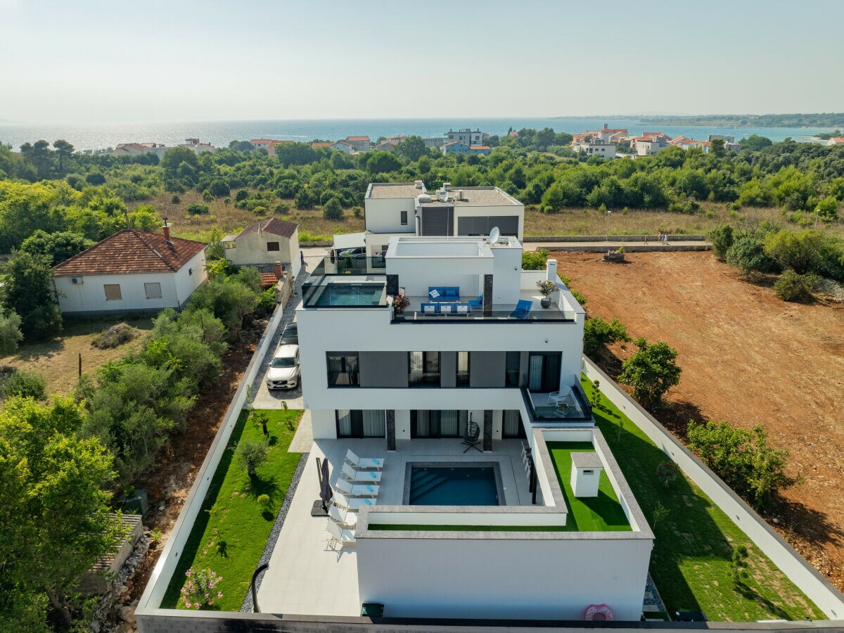 Villa Villa Elena with two pools and spa
