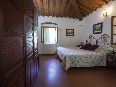 Holiday apartment 3-room holiday apartment with pool on picturesque estate - Features photo 8