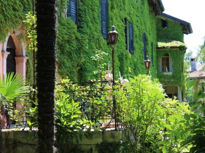Holiday house "Artuico" with garden in castle - Outdoor photo 19