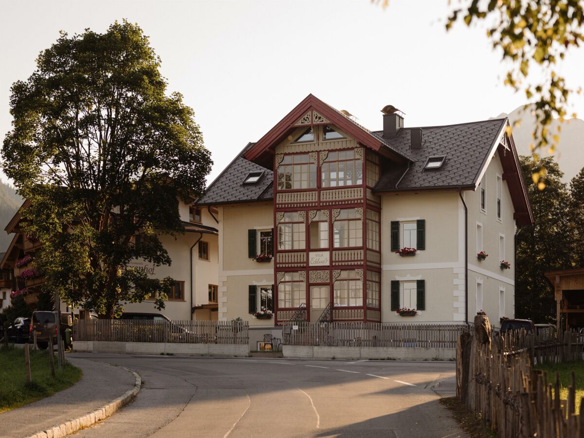 Apartment 1926