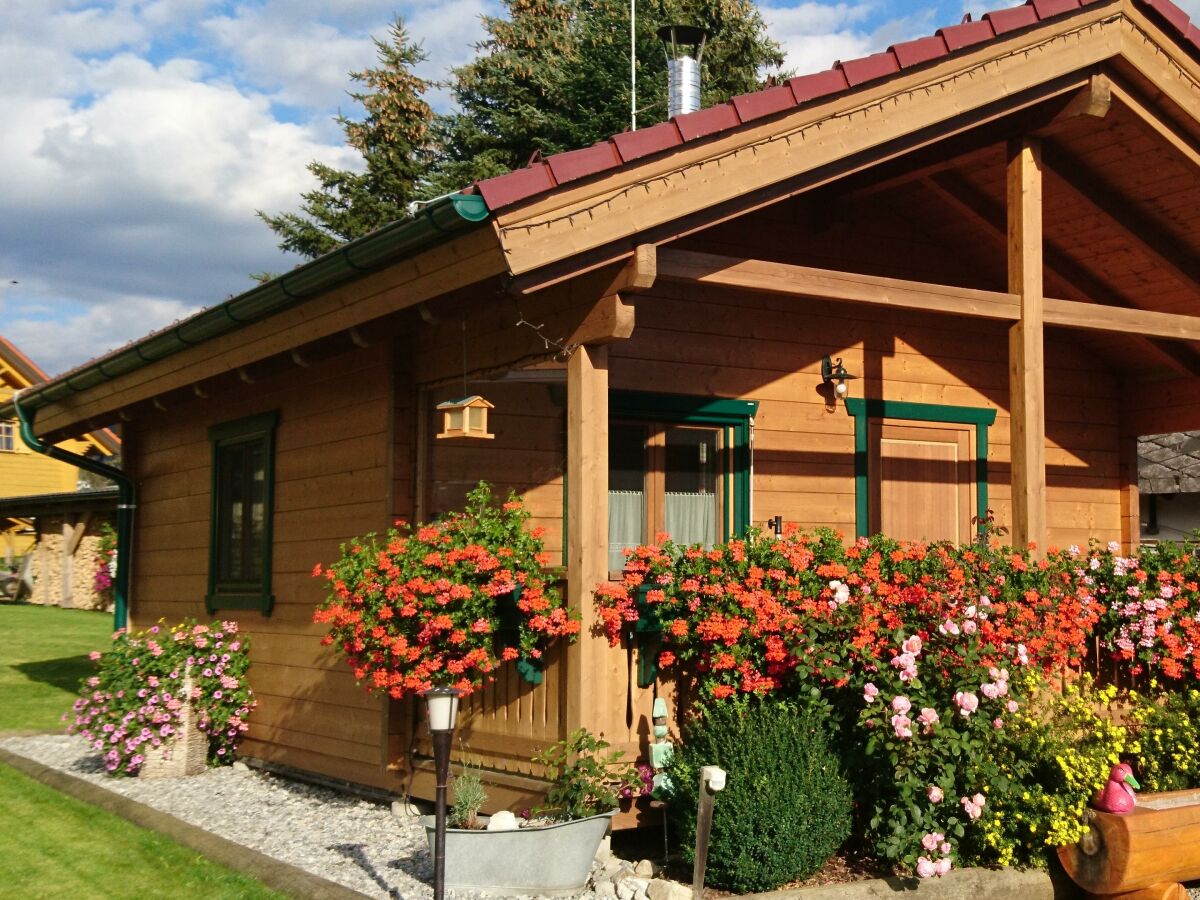 Apartment Ferienhaus mit Terrasse