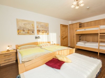 Apartment Ferienwohnung Baumwurzel (ab 3 Nächte) - Features photo 48