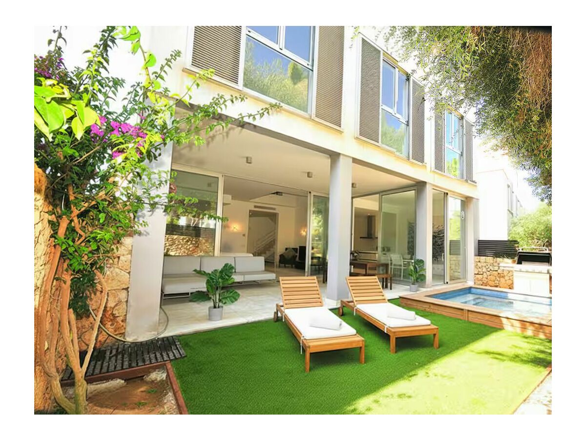 Holiday house Luxury Beach Duplex Es Trenc.