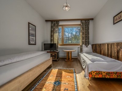 Holiday room Dreibettzimmer Trio, Dusche, WC, 1 Schlafraum - Outdoor photo 4