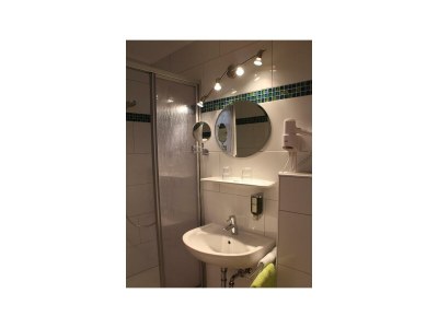 Holiday room Einzelzimmer, Dusche, WC, 1 Schlafraum - Features photo 53