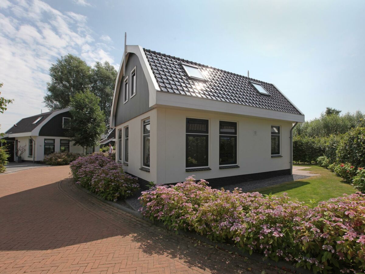 Holiday house Restyled Koningshoeve Deluxe 6 personen
