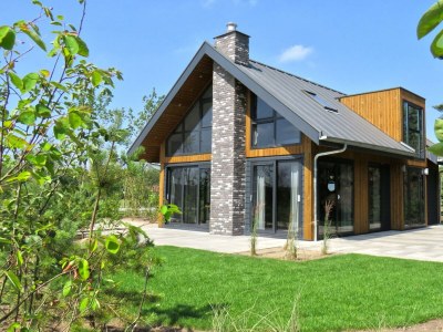 Villa Bosvilla Sauna 8 in Biddinghuizen - Villa
