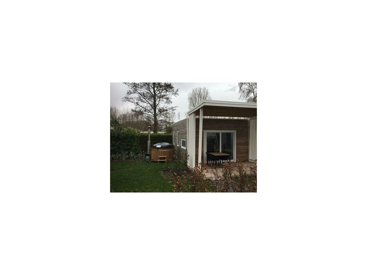 Holiday house Tiny Cottage Hottub 2+2
