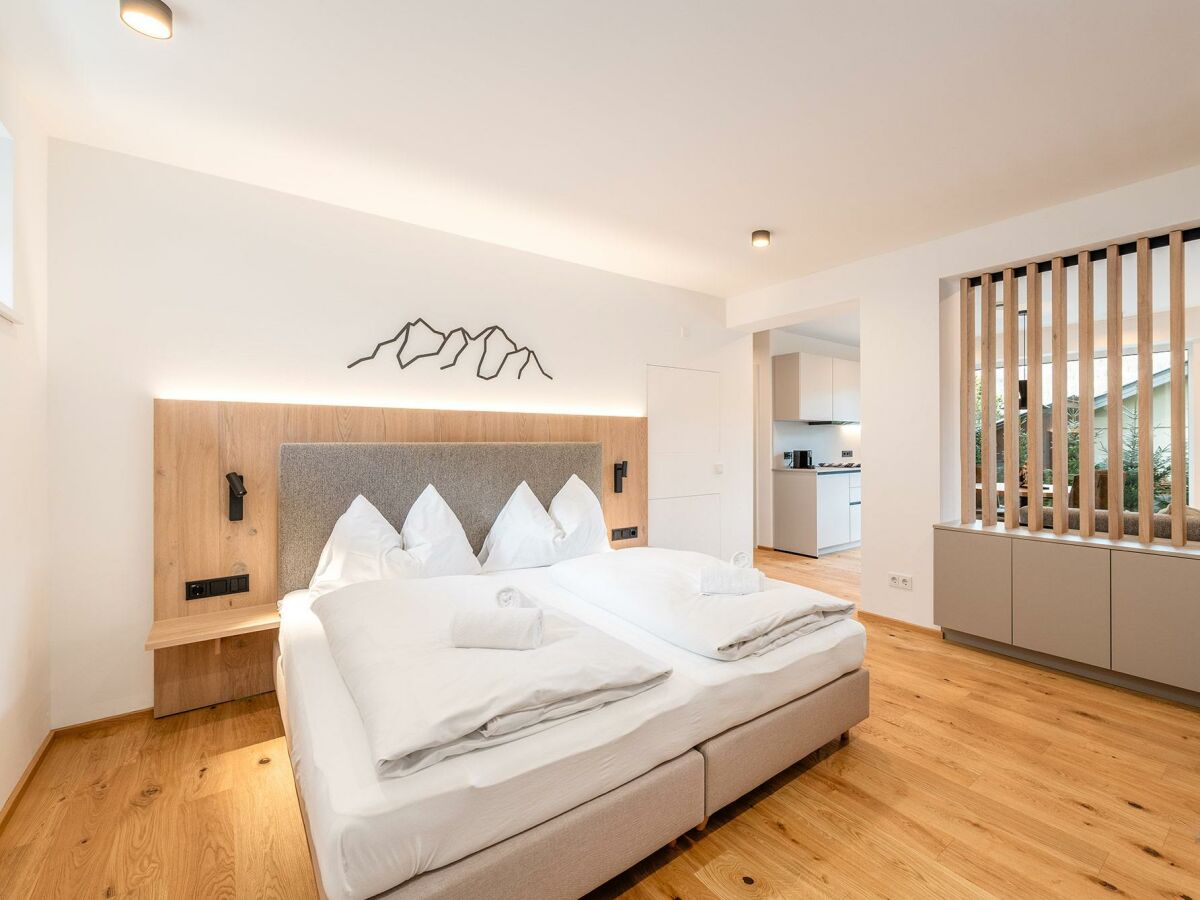 Apartment Top 2