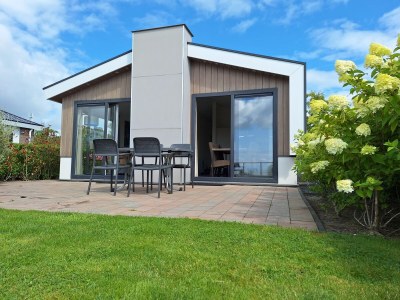 Holiday house Pavilion Waterfront 6 in Bovenkarspel - Holiday house