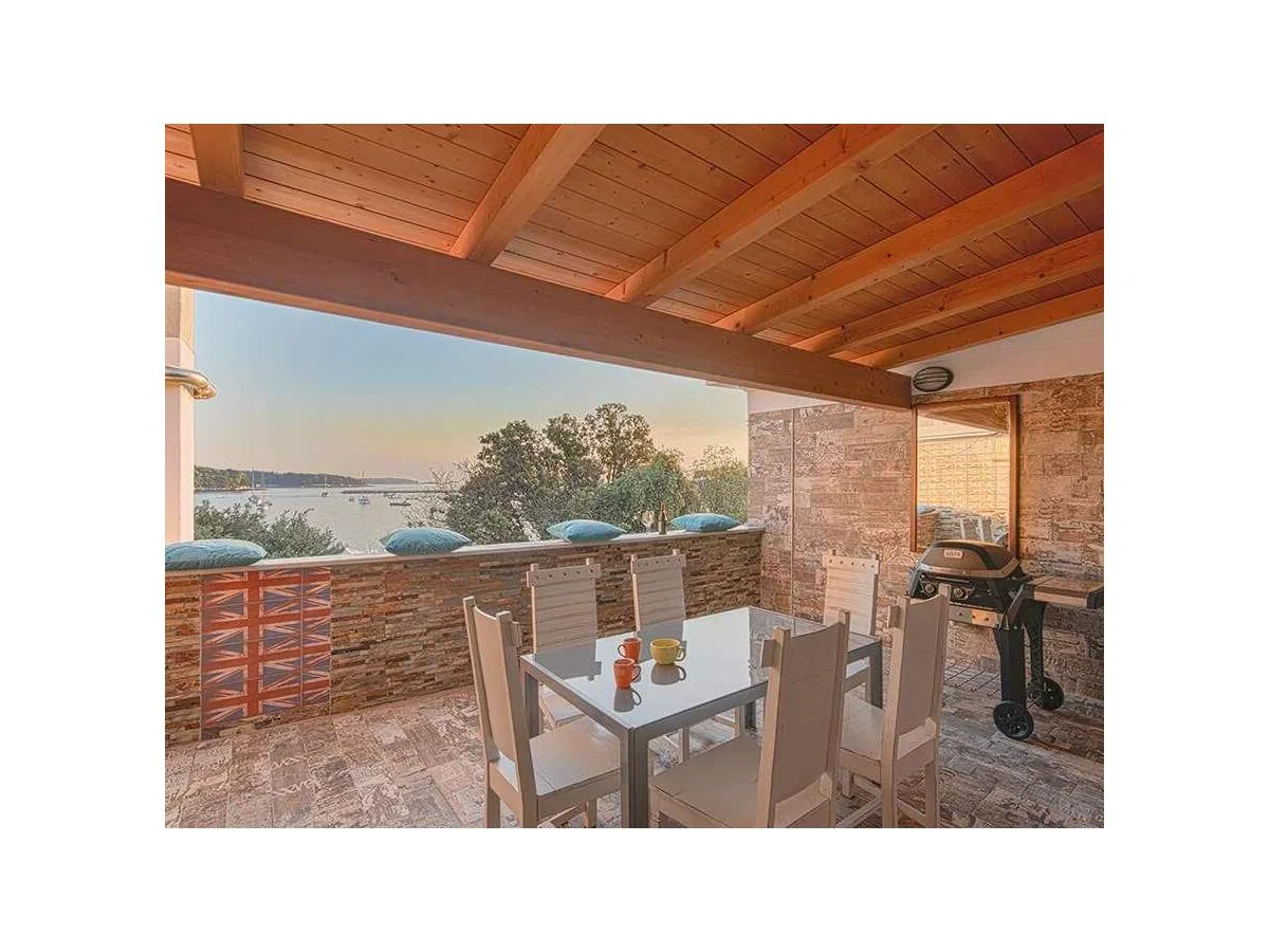 Apartment Mauro App · Apartment Sveti Mauro