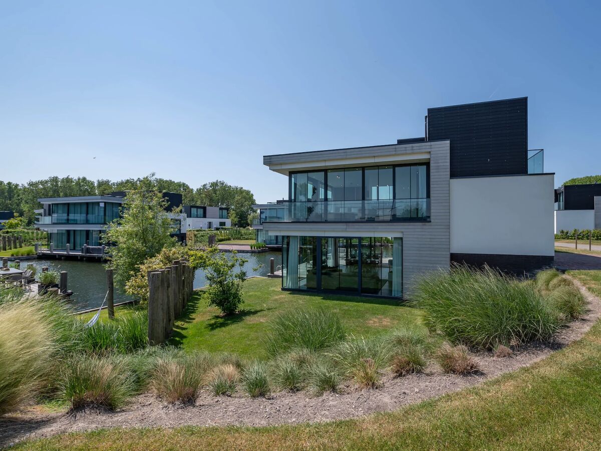 Holiday house VZ2544 Vakantiehuis Watervilla 8