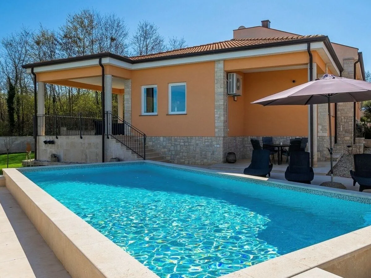 Villa Ravina