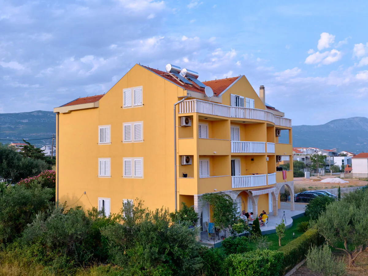 Apartment Valentin House