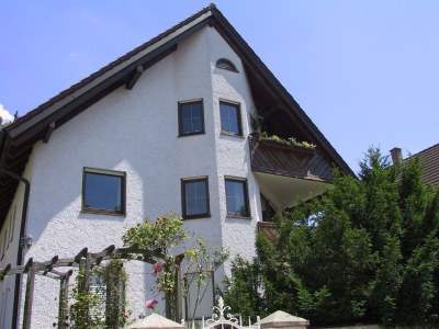 Holiday apartment noble holiday apartment with terrace in 82166 Gräfelfing-Lochham - Outdoor photo 3
