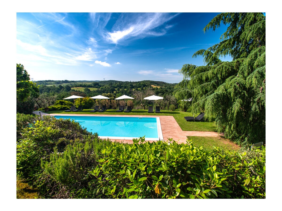 Holiday apartment 3-room holiday apartment on original vineyard with pool