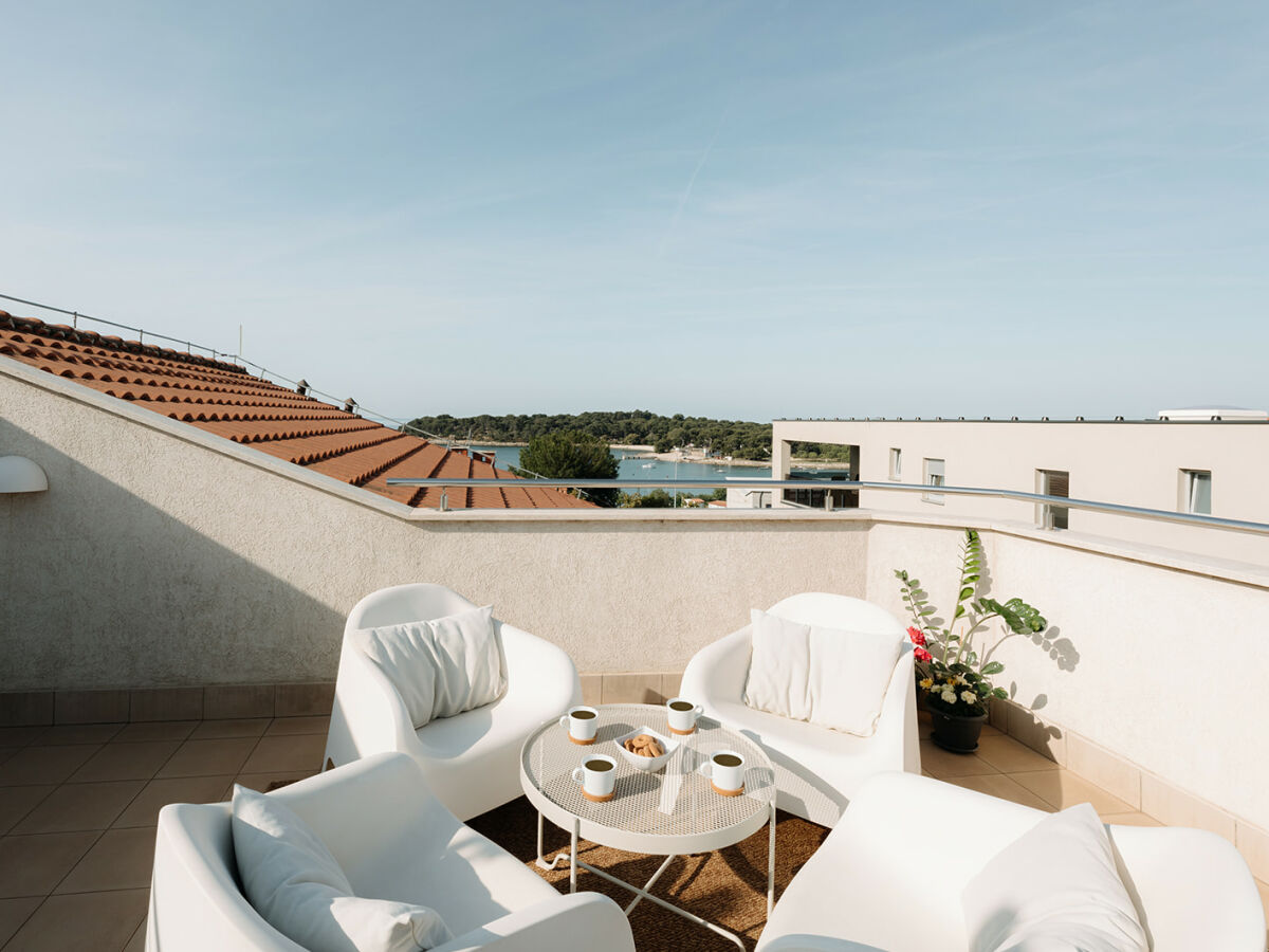 Holiday apartment PoliNas - Outdoor photo 2