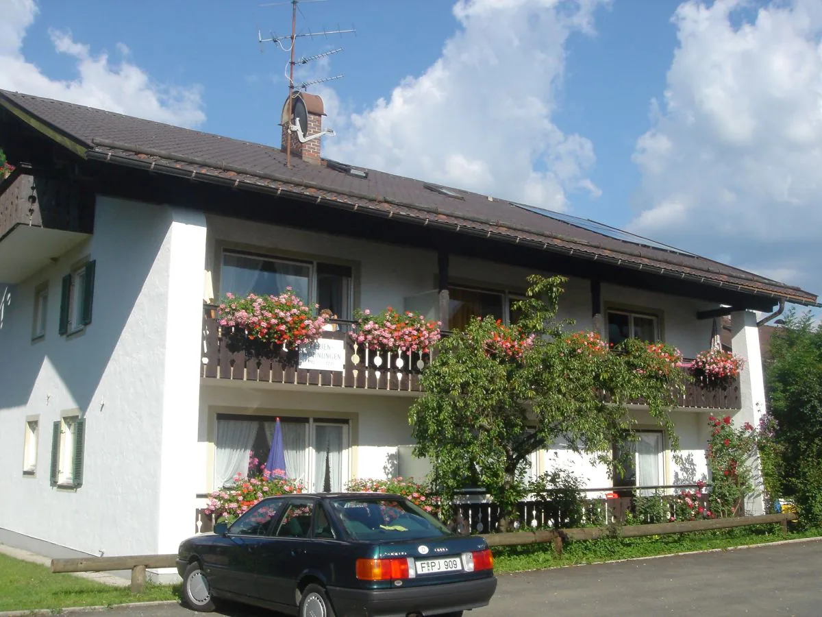 Holiday apartment Landhaus Alpenglühen H4 - Outdoor photo 2