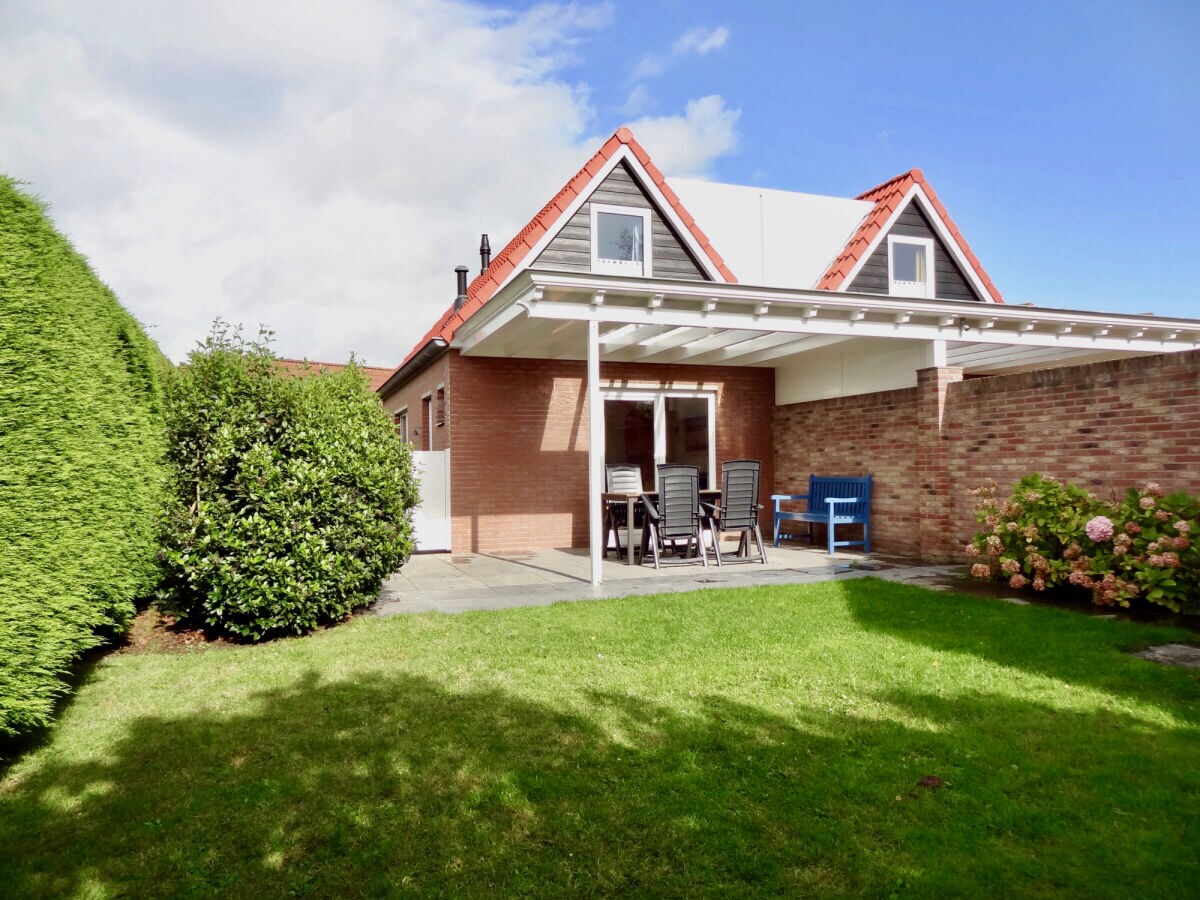 Holiday house Hoge Weide 21
