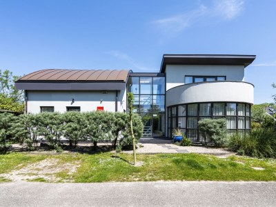 Villa Westduin in Vlissingen - Villa