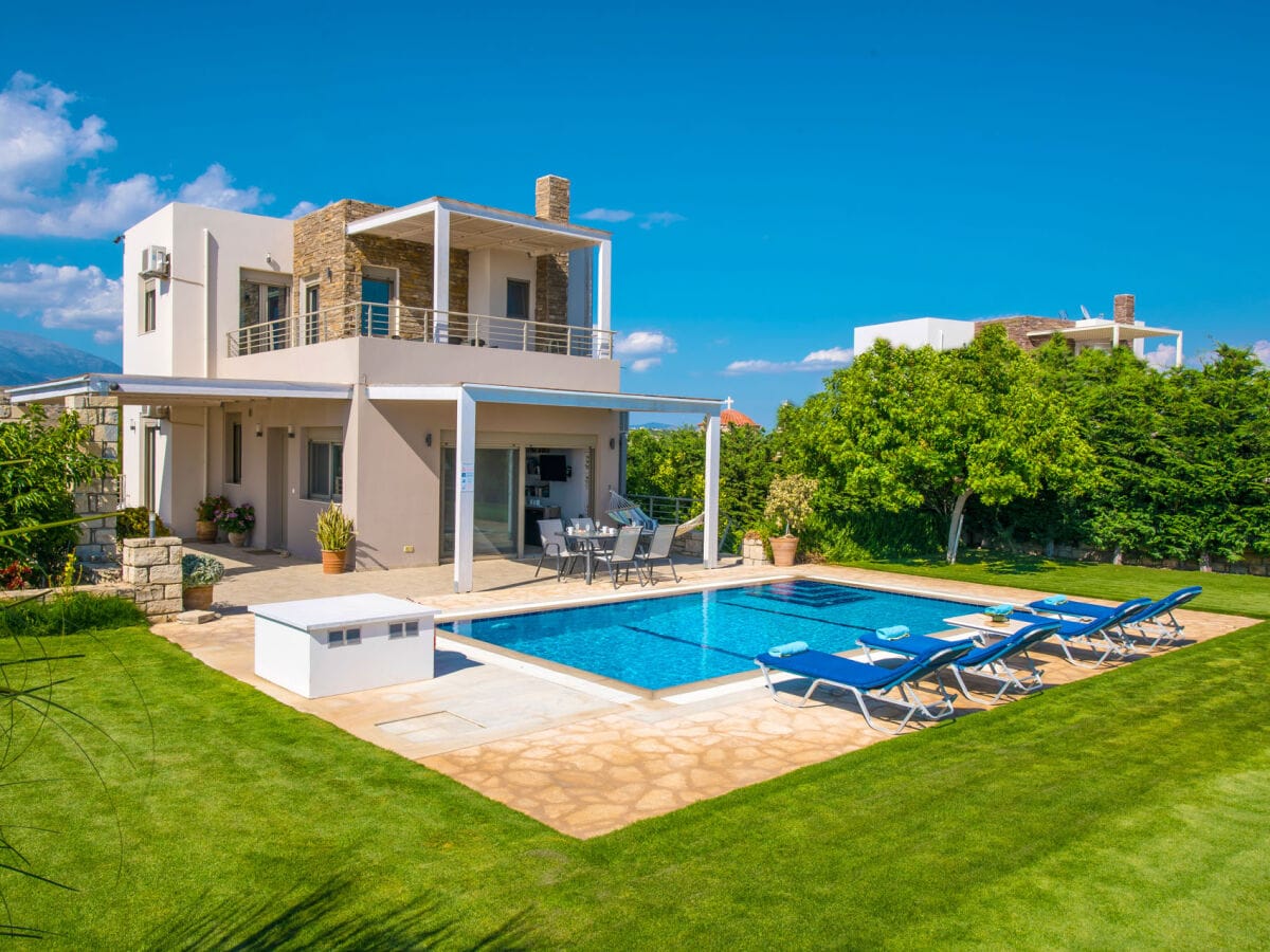 Villa Royal Nest