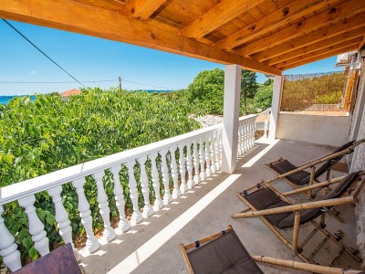 Holiday house LUPE - Outdoor photo 4