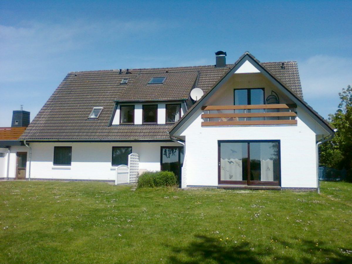 Holiday apartment Pellworm in Haus Halligblick - Outdoor photo 3