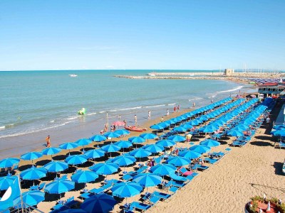 Holiday apartment Residence Mediterraneo - Environment photo 20